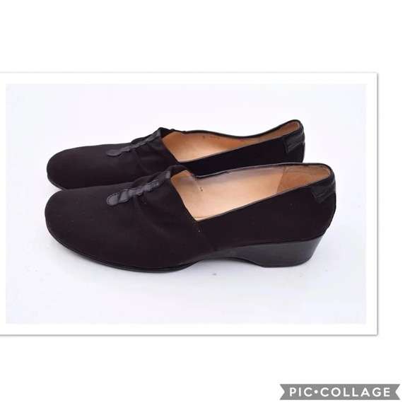 Taryn Rose low wedge - Picture 4 of 8